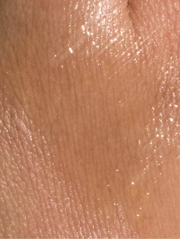 Neo Glowy Skin Trio Collection Box – Hydrating 3-Step Routine for Dewy, Radiant Skin