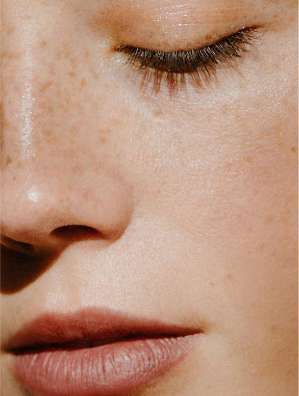 Neo Sun Protection SPF50 Tinted Stick — Invisible Shield & Natural Glow